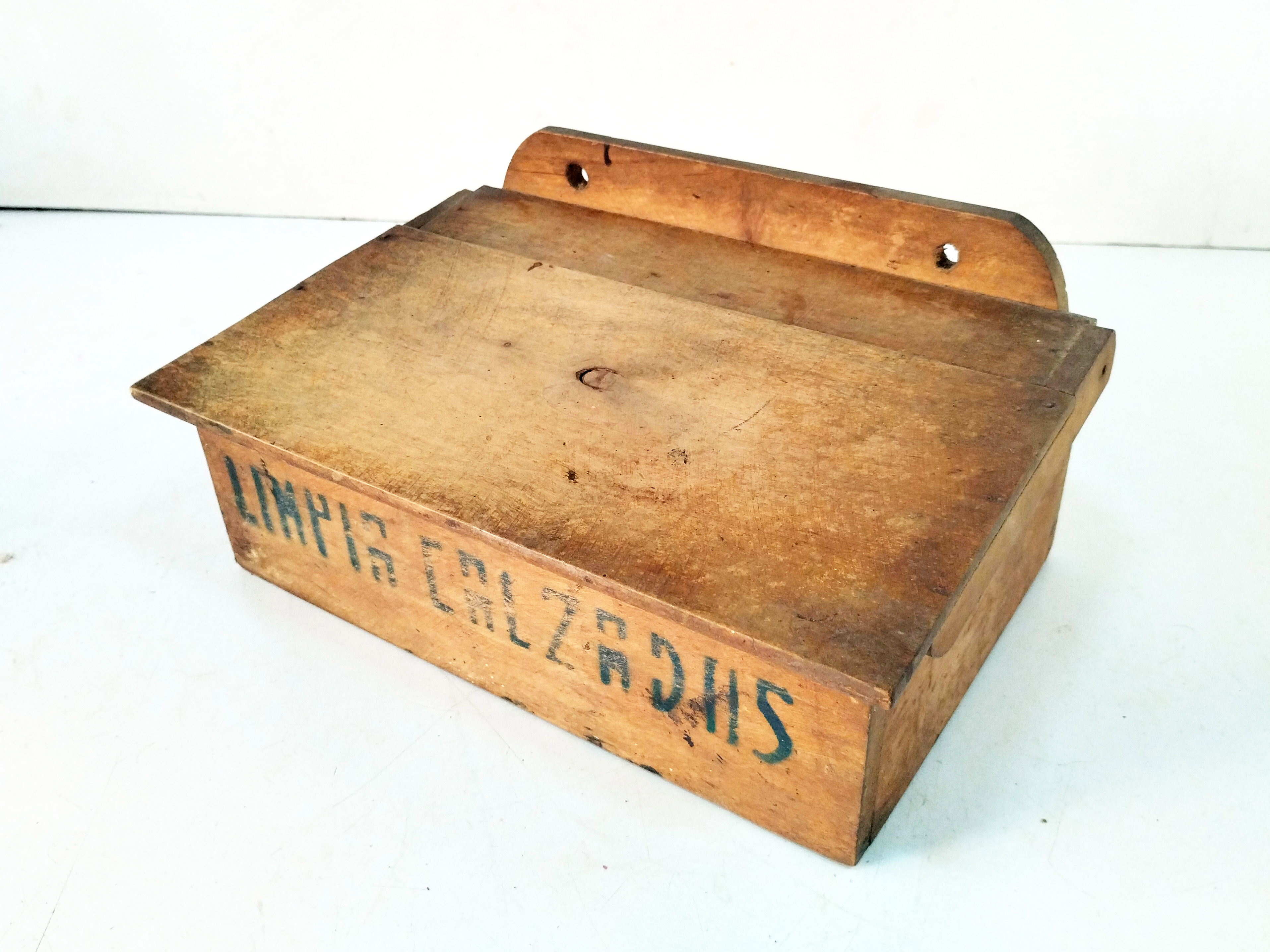 caja madera limpieza calzado 10-12_5x27x17_5 1u